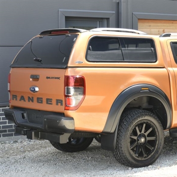 Hardtop Carry Boy 560 Leisure lakeret i bilens originalfarve til Ford Ranger D/C Årgang 2019-2022
